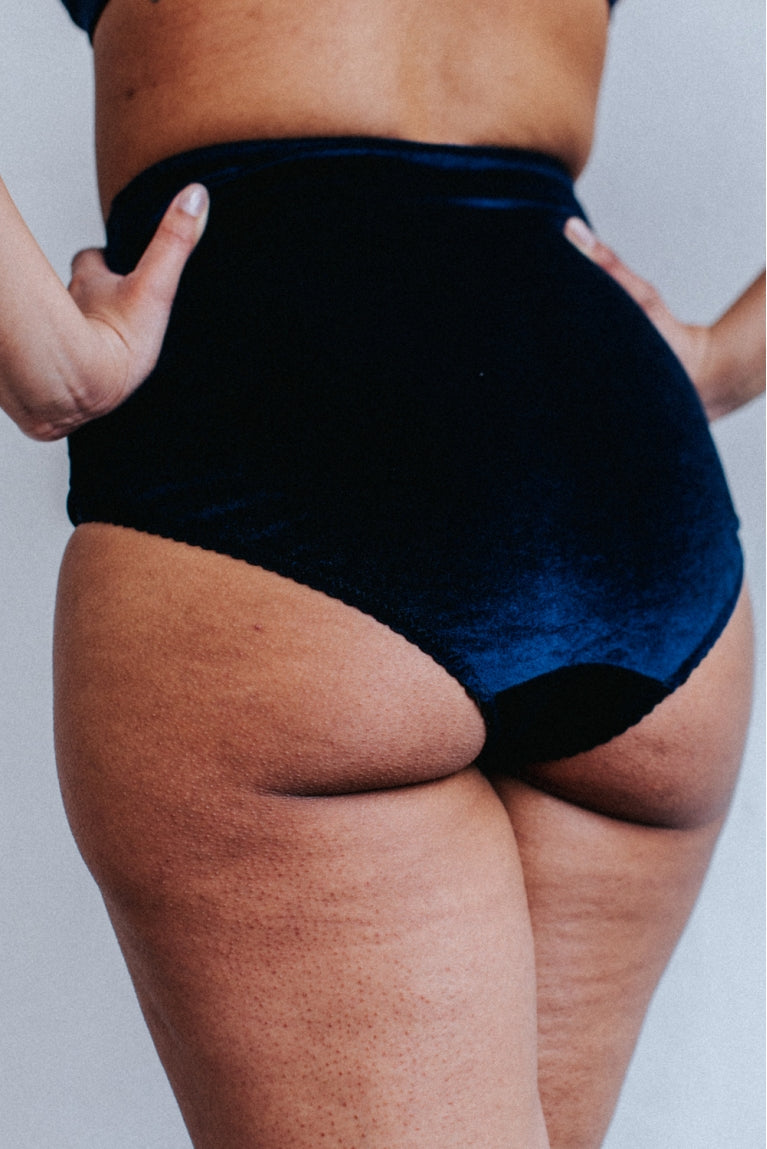 Ensemble lingerie bleu velours - ROYAL Superbe Paris
